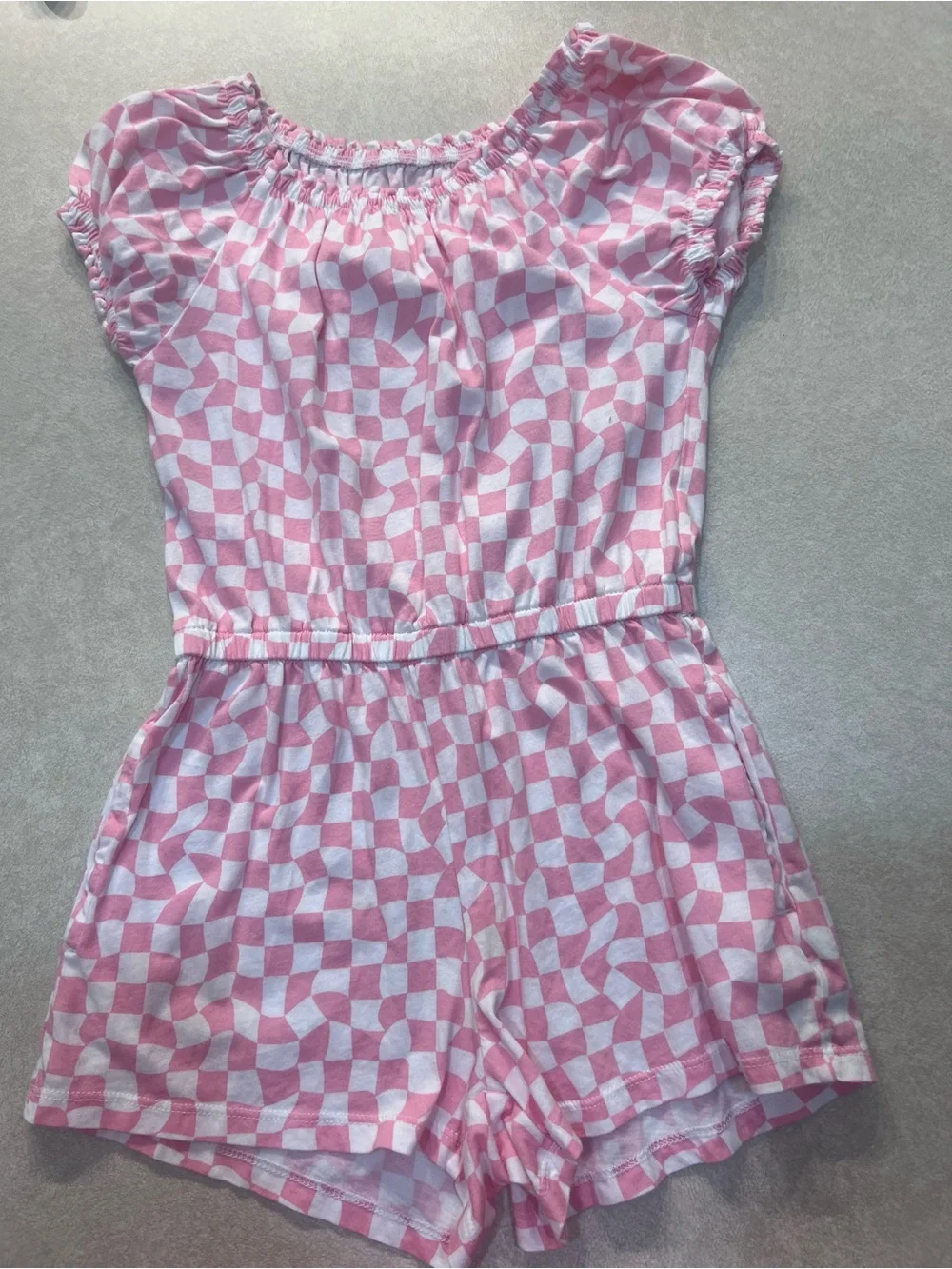 NWOT Girls Pink Checkerboard Romper - Comfortable Kids Bottoms (k)